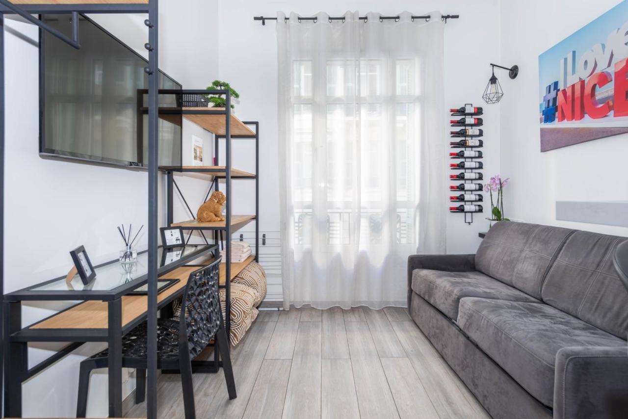 Nice Centre Flat - Modern, Quiet And Brand New מראה חיצוני תמונה