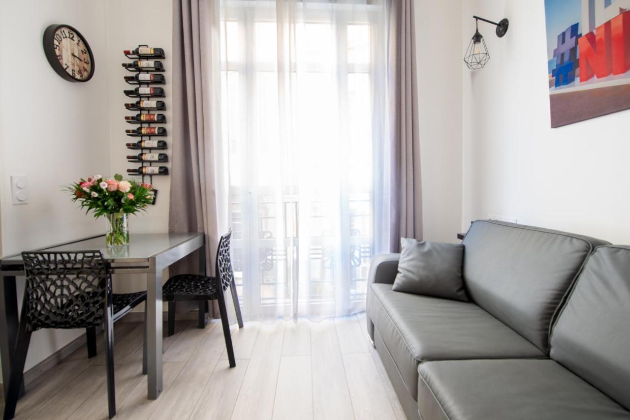 Nice Centre Flat - Modern, Quiet And Brand New מראה חיצוני תמונה