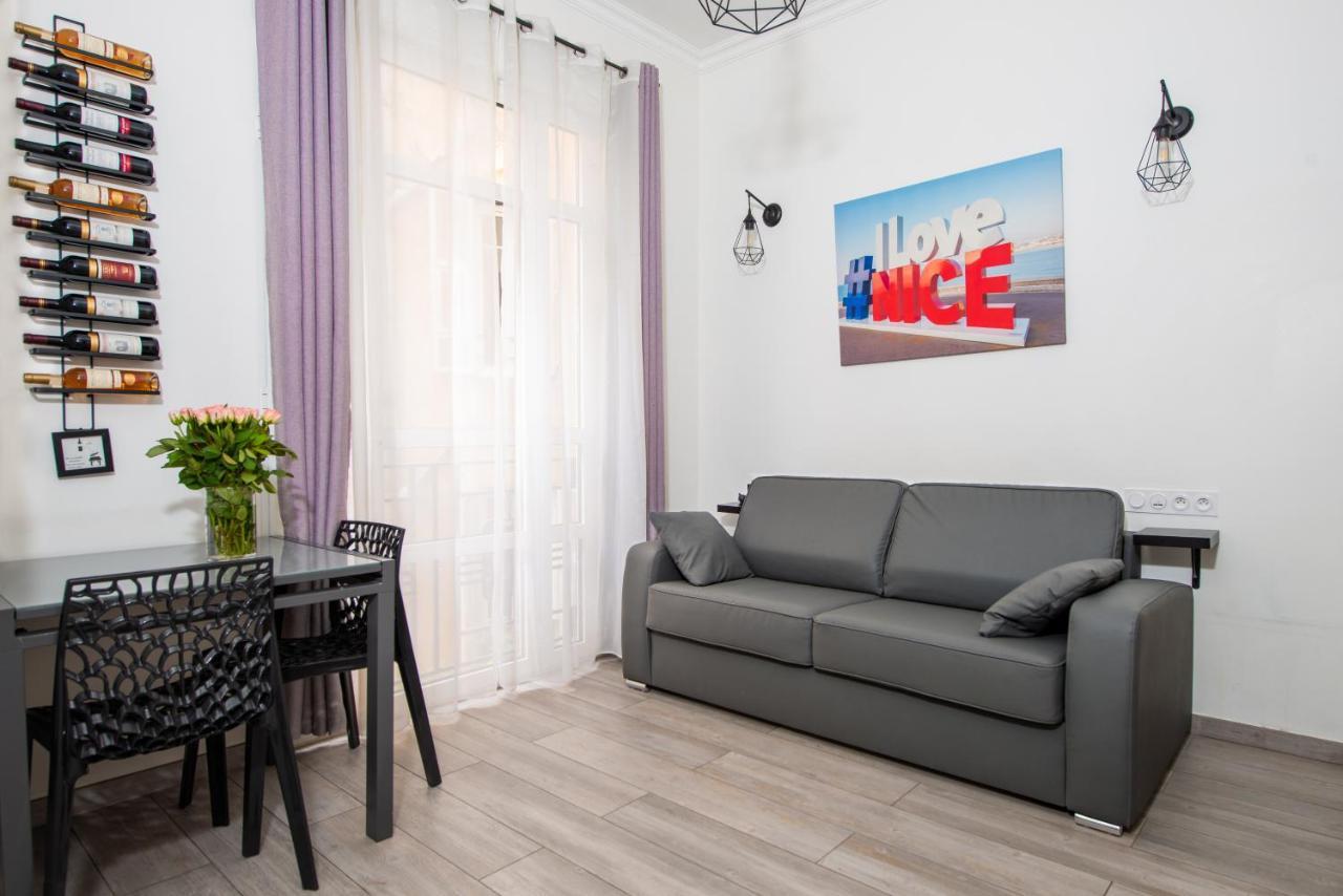 Nice Centre Flat - Modern, Quiet And Brand New מראה חיצוני תמונה